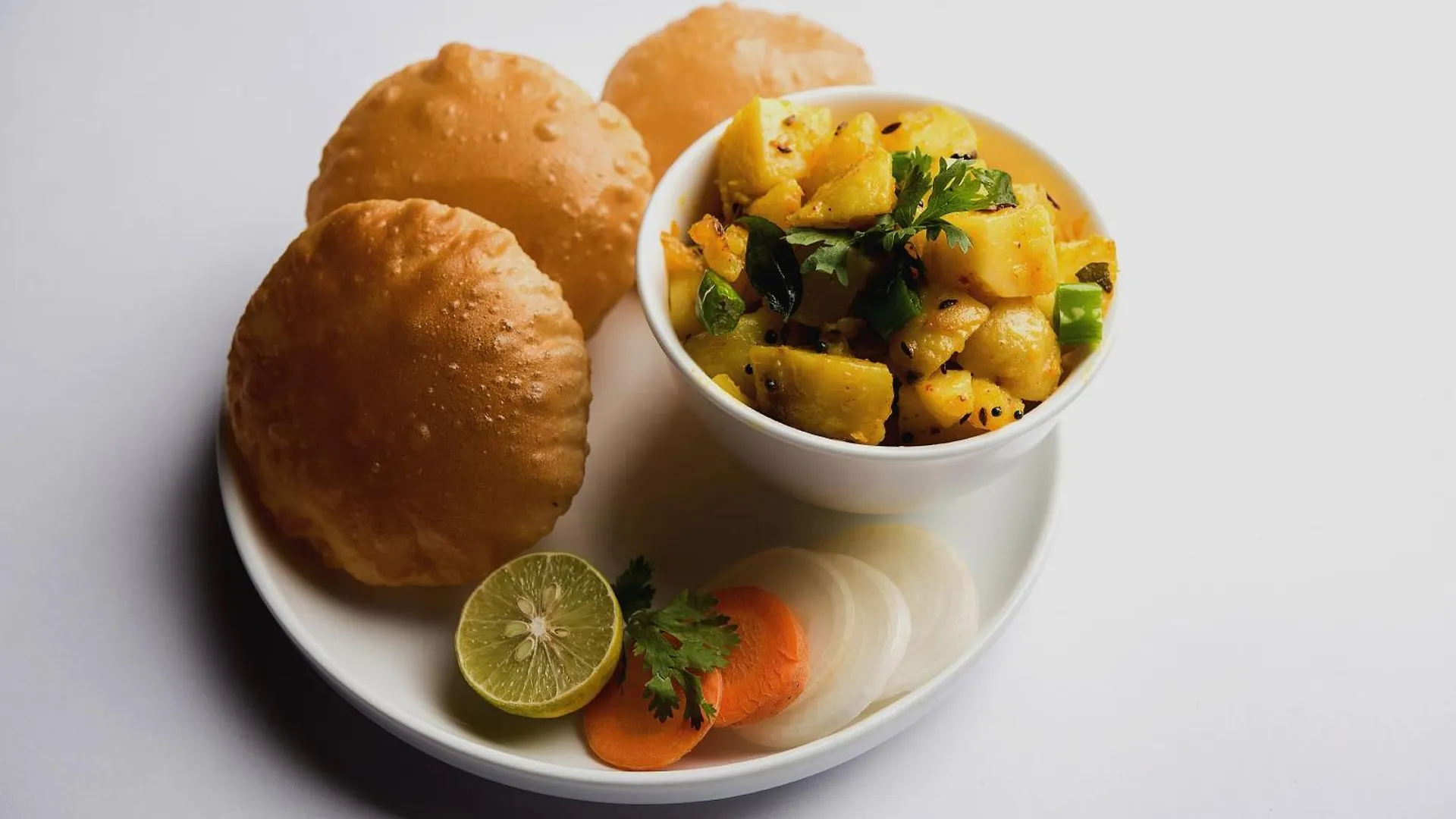 Hotel O 19668 Hotel Shri Krishna Junction Agra