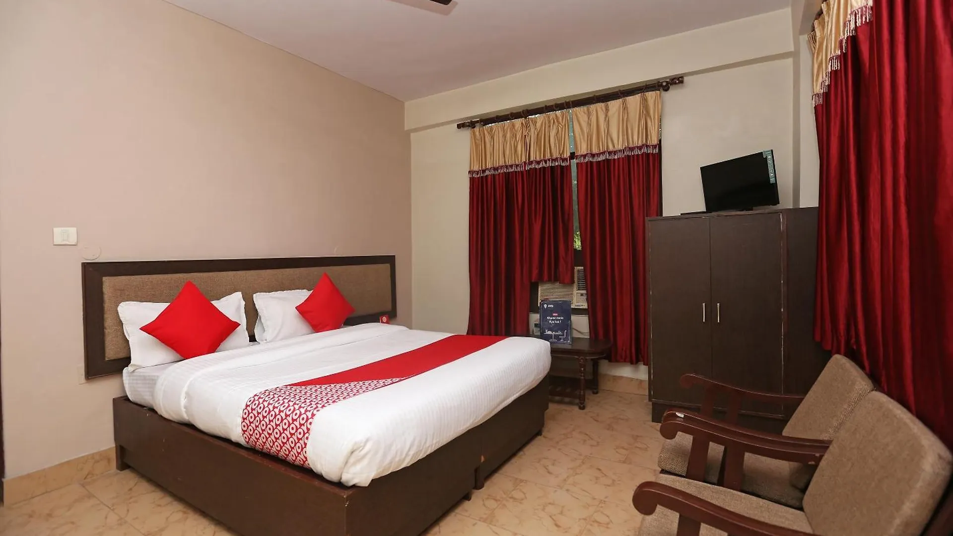 ***  Hotel O 19668 Hotel Shri Krishna Junction Agra  India