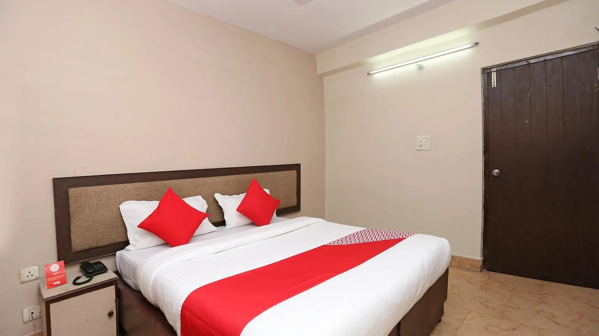 Hotel O 19668 Hotel Shri Krishna Junction Agra  India
