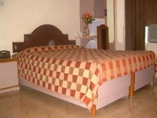 Hotel O 19668 Hotel Shri Krishna Junction Agra   Agra (Uttar Pradesh)