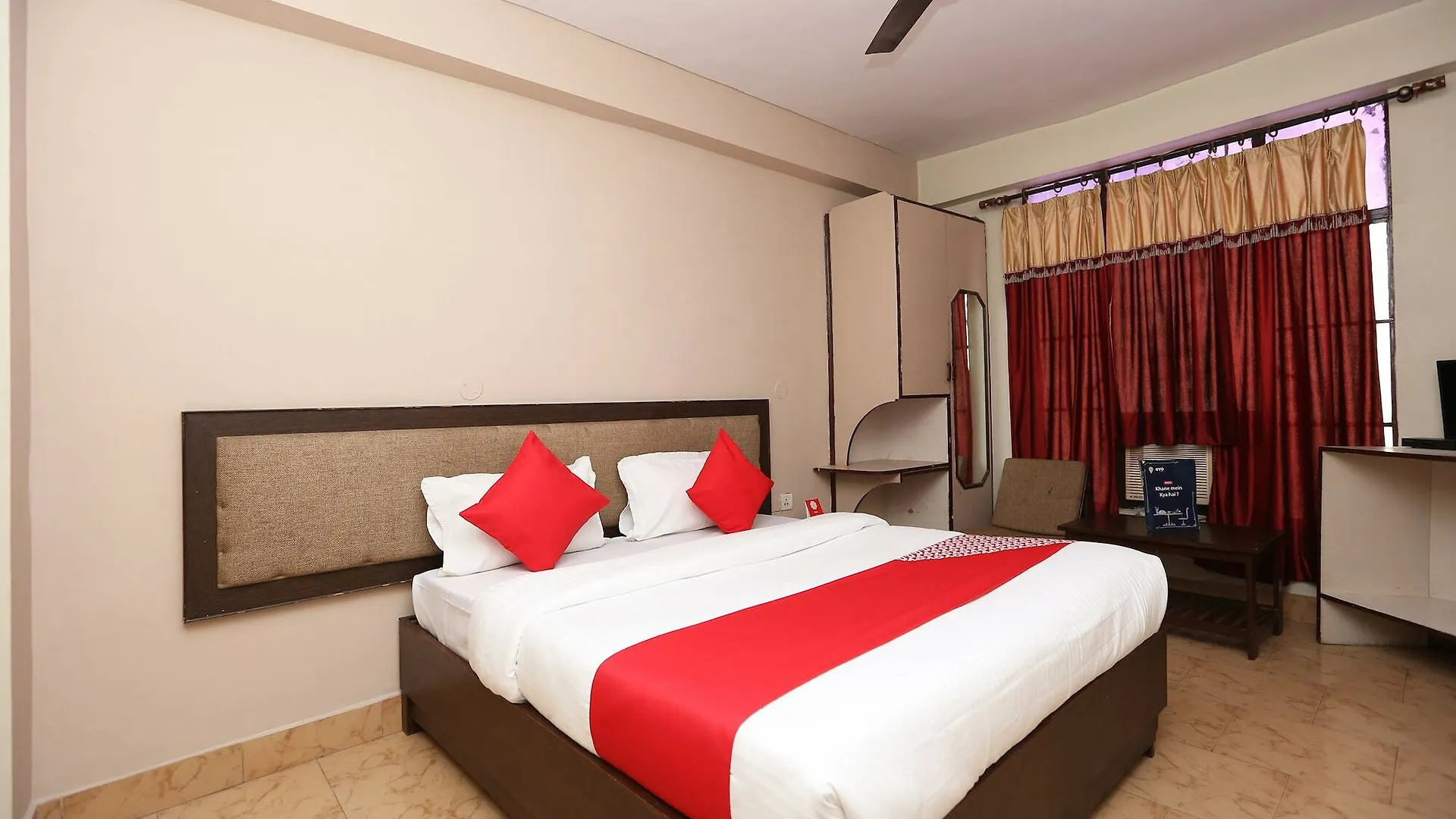 Hotel O 19668 Hotel Shri Krishna Junction Agra  3*, Agra (Uttar Pradesh) India