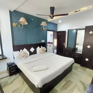 3* Hotel Laxman By The Golden Taj Group &hotels