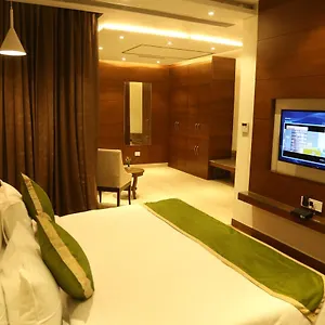 3* Hotel Maple Grand
